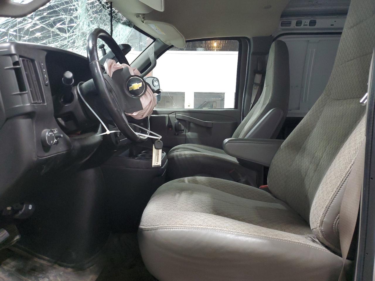 2021 Chevrolet Express G2500 VIN: 1GCWGAF75M1186585 Lot: 62753654