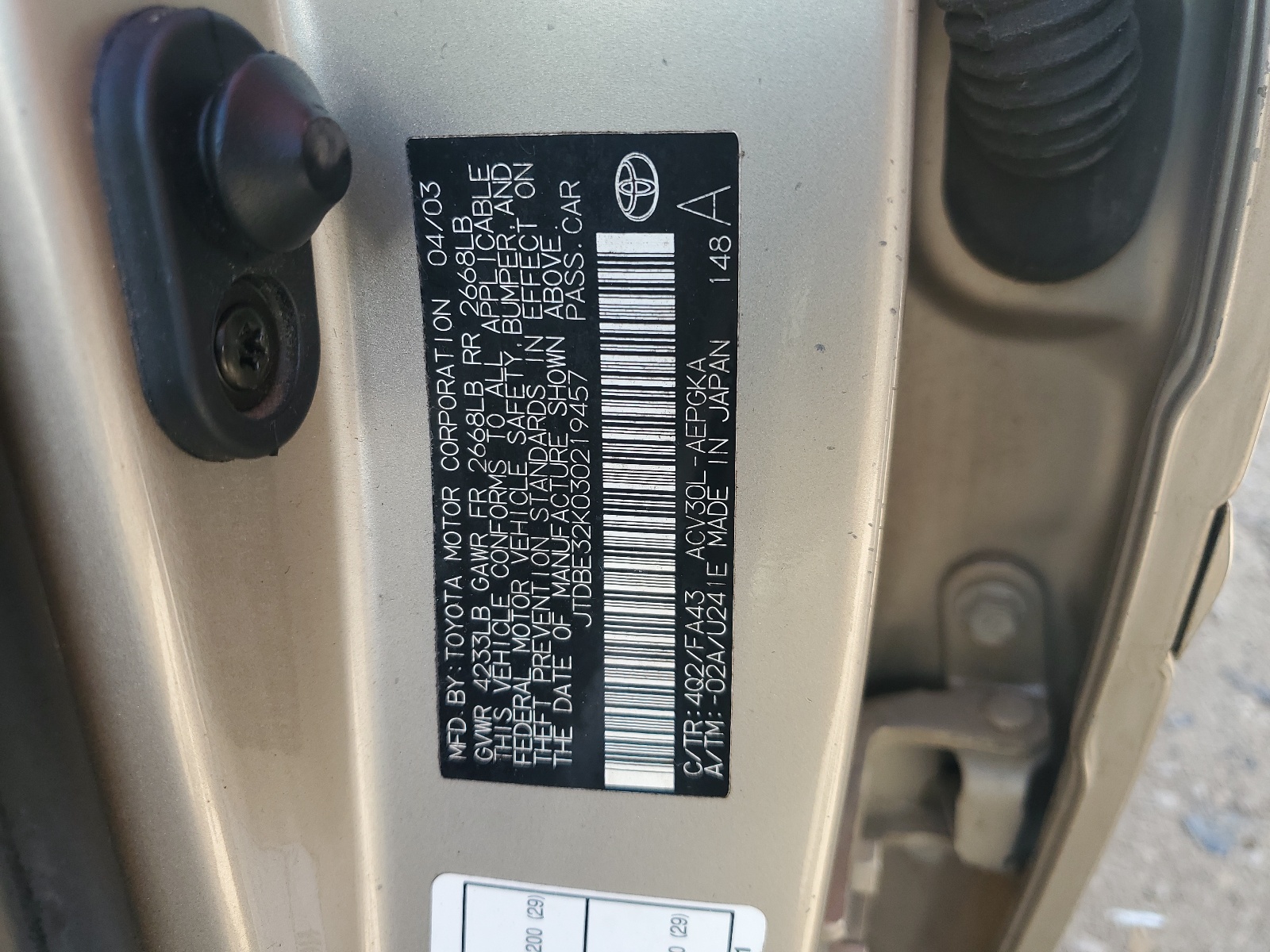 JTDBE32K030219457 2003 Toyota Camry Le