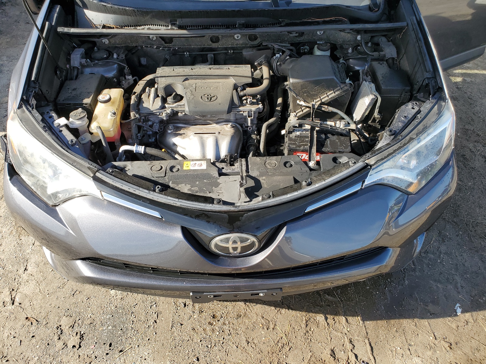 JTMRFREV6HJ702859 2017 Toyota Rav4 Xle