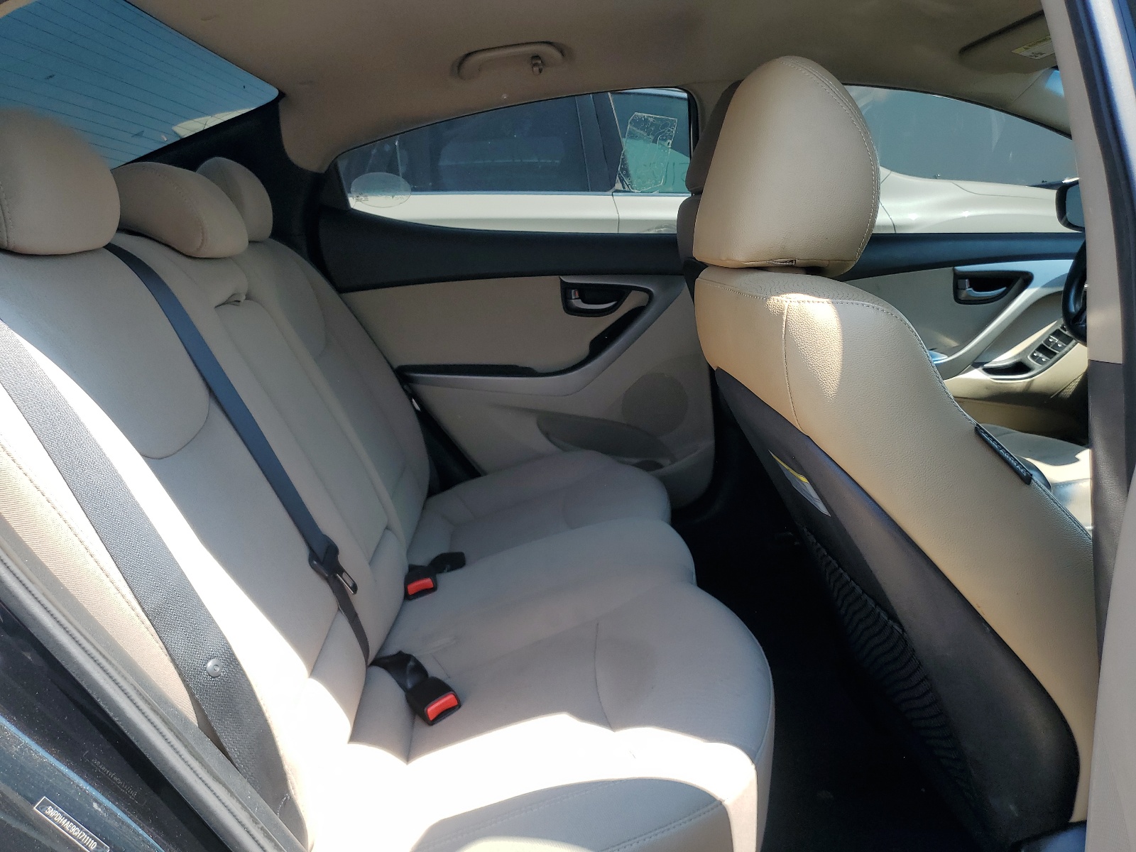 5NPDH4AE9GH711110 2016 Hyundai Elantra Se