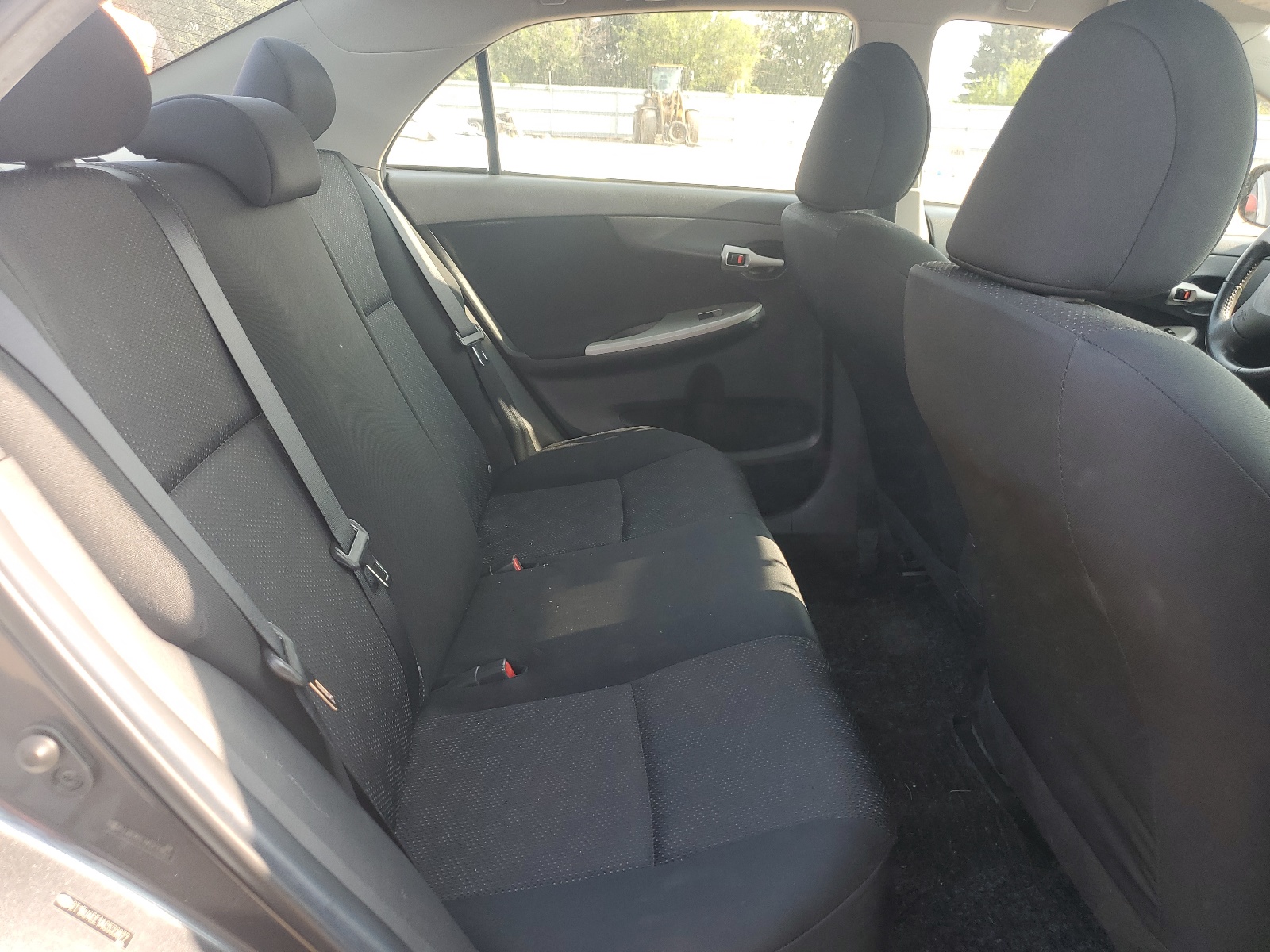 2T1BU4EE1AC533877 2010 Toyota Corolla Base