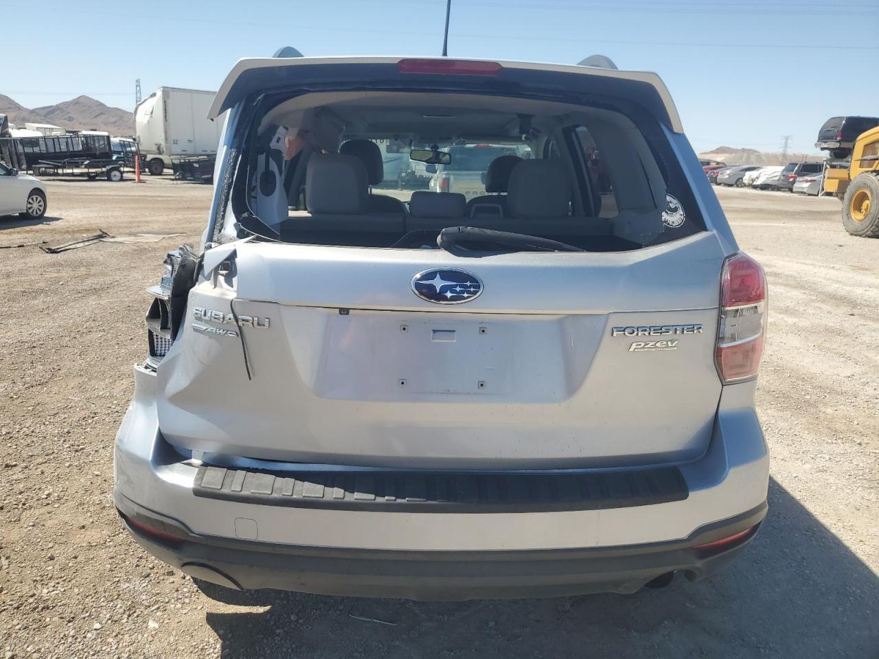 2014 Subaru Forester - Image 6