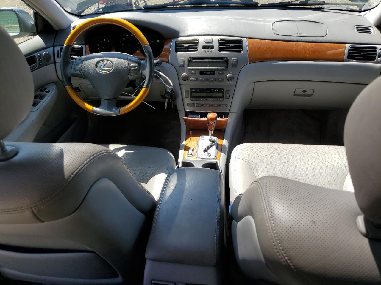 2005 Lexus Es 330 VIN: JTHBA30G655131768 Lot: 63028494