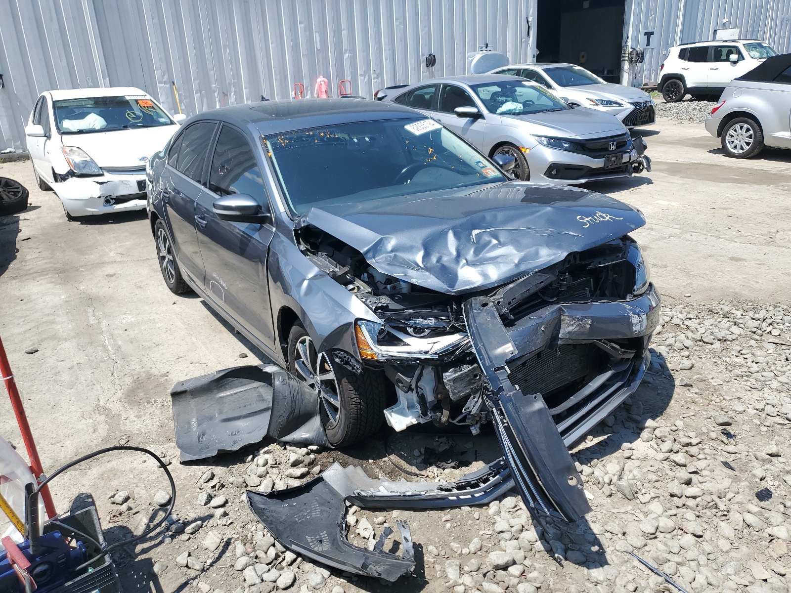 3VWB67AJ6HM354974 2017 Volkswagen Jetta Se