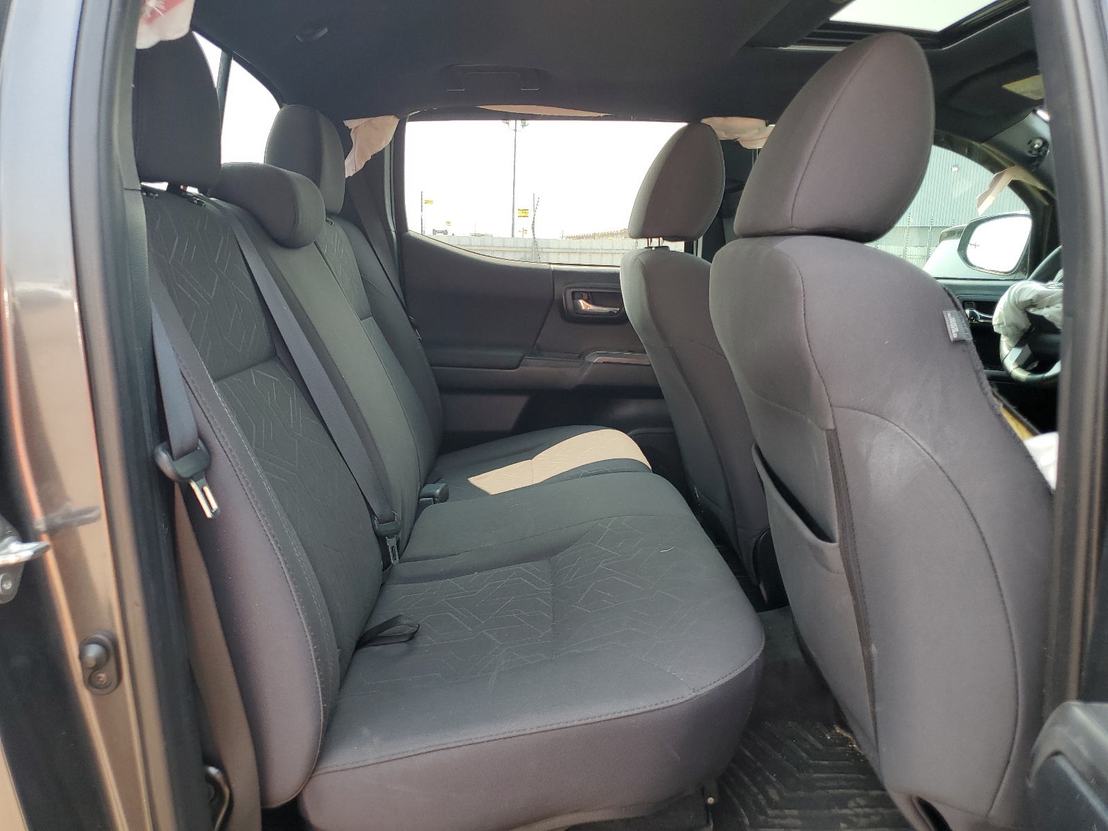 3TMCZ5AN5HM085100 2017 Toyota Tacoma Double Cab