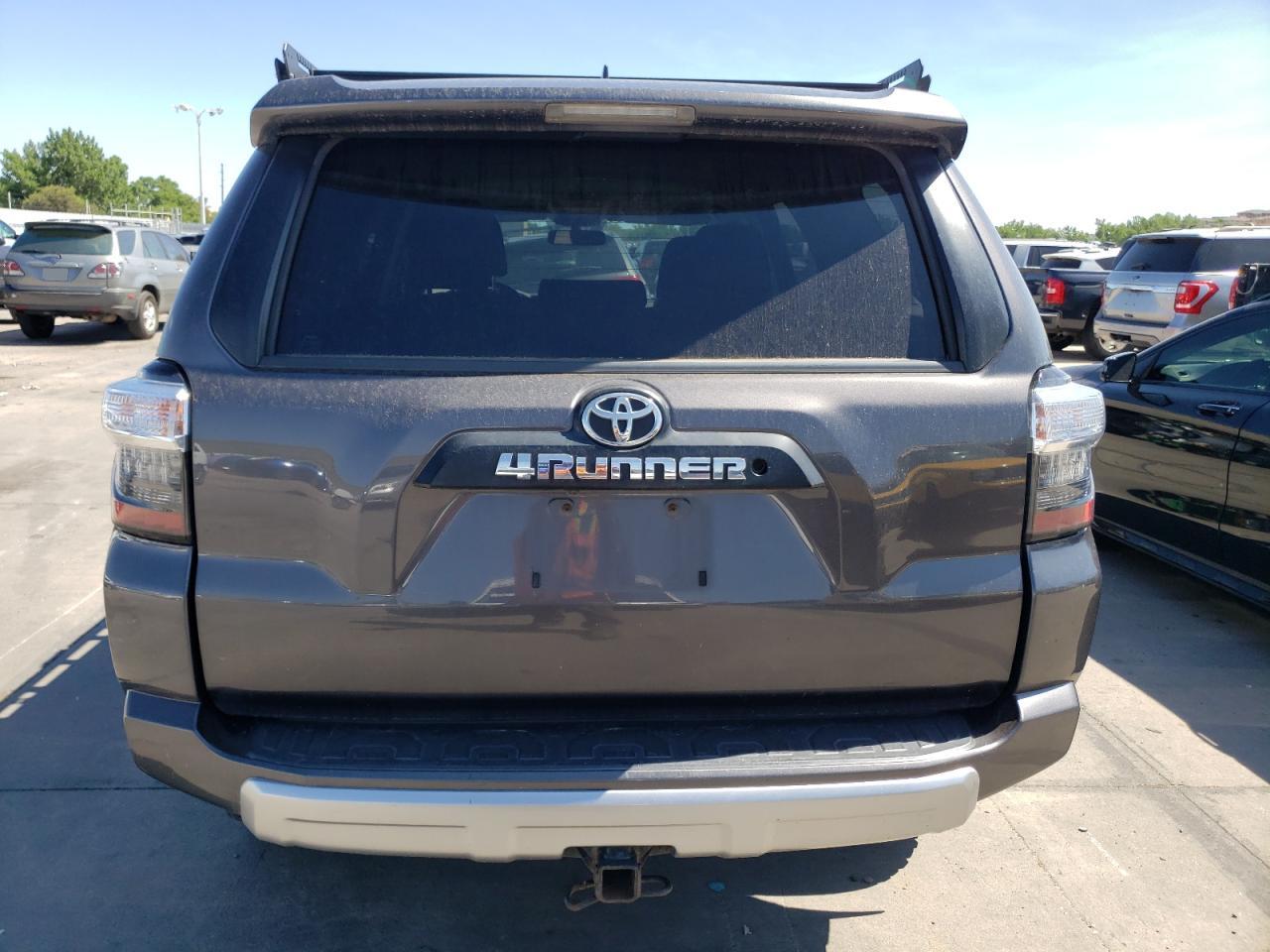 2018 Toyota 4Runner Sr5/Sr5 Premium VIN: JTEBU5JR6J5580779 Lot: 60302664