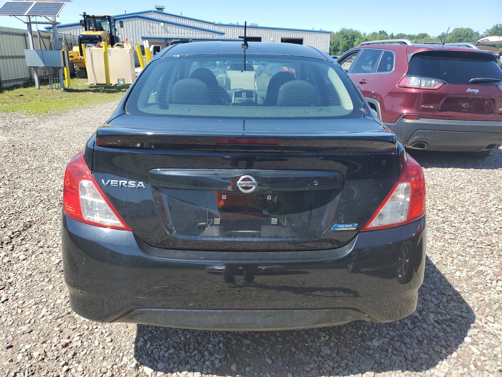 2015 Nissan Versa S vin: 3N1CN7AP3FL930119