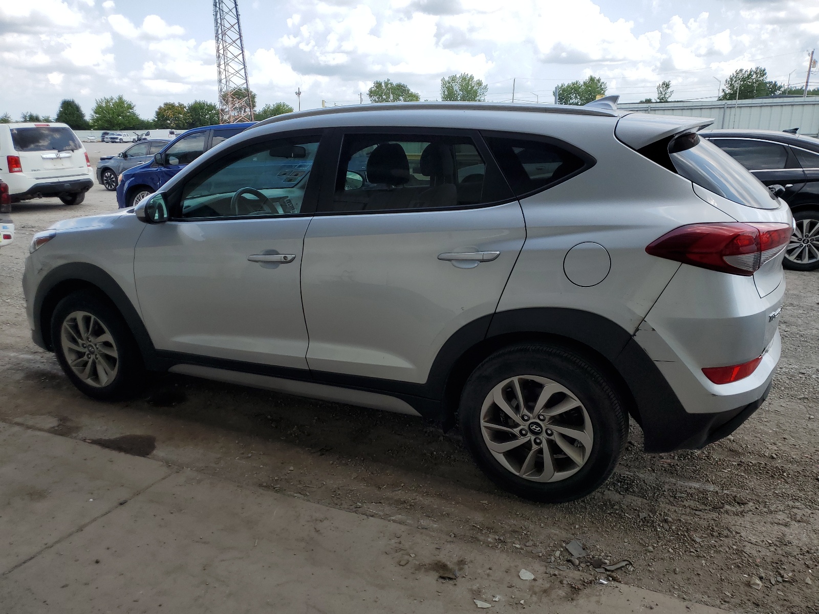 2018 Hyundai Tucson Sel vin: KM8J3CA43JU722597