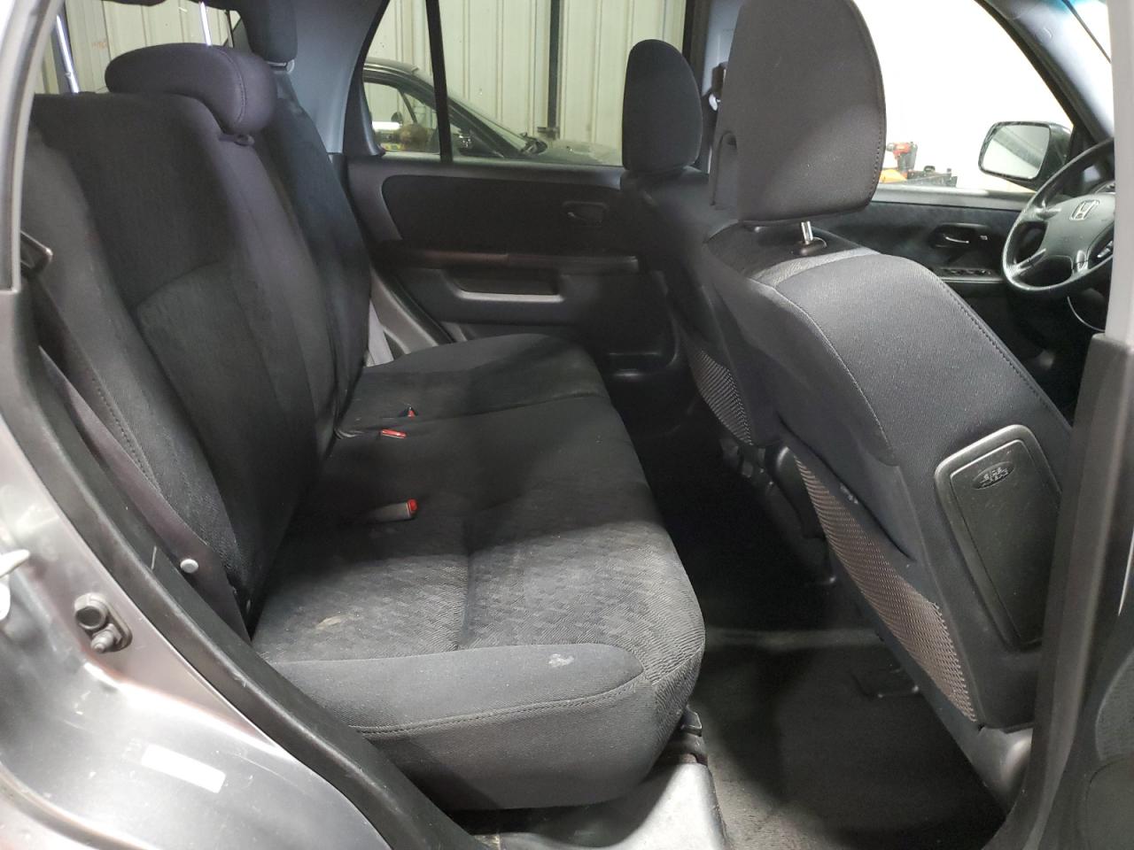 2005 Honda Cr-V Lx VIN: JHLRD68575C013853 Lot: 63077644