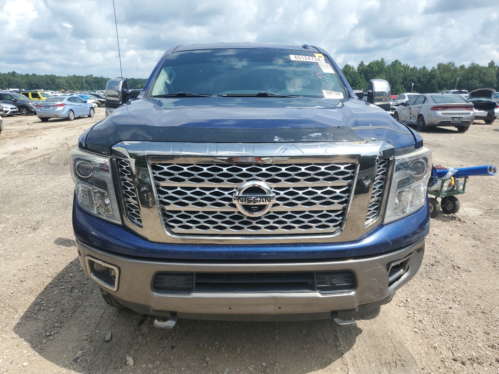 2017 Nissan Titan Xd Sl vin: 1N6BA1F46HN571638