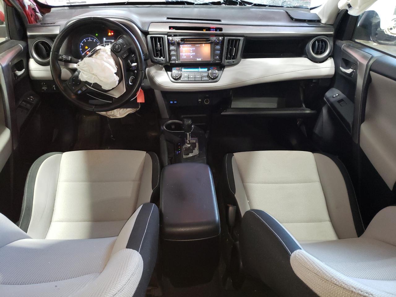 2017 Toyota Rav4 Xle VIN: JTMRFREV4HJ138774 Lot: 65317104