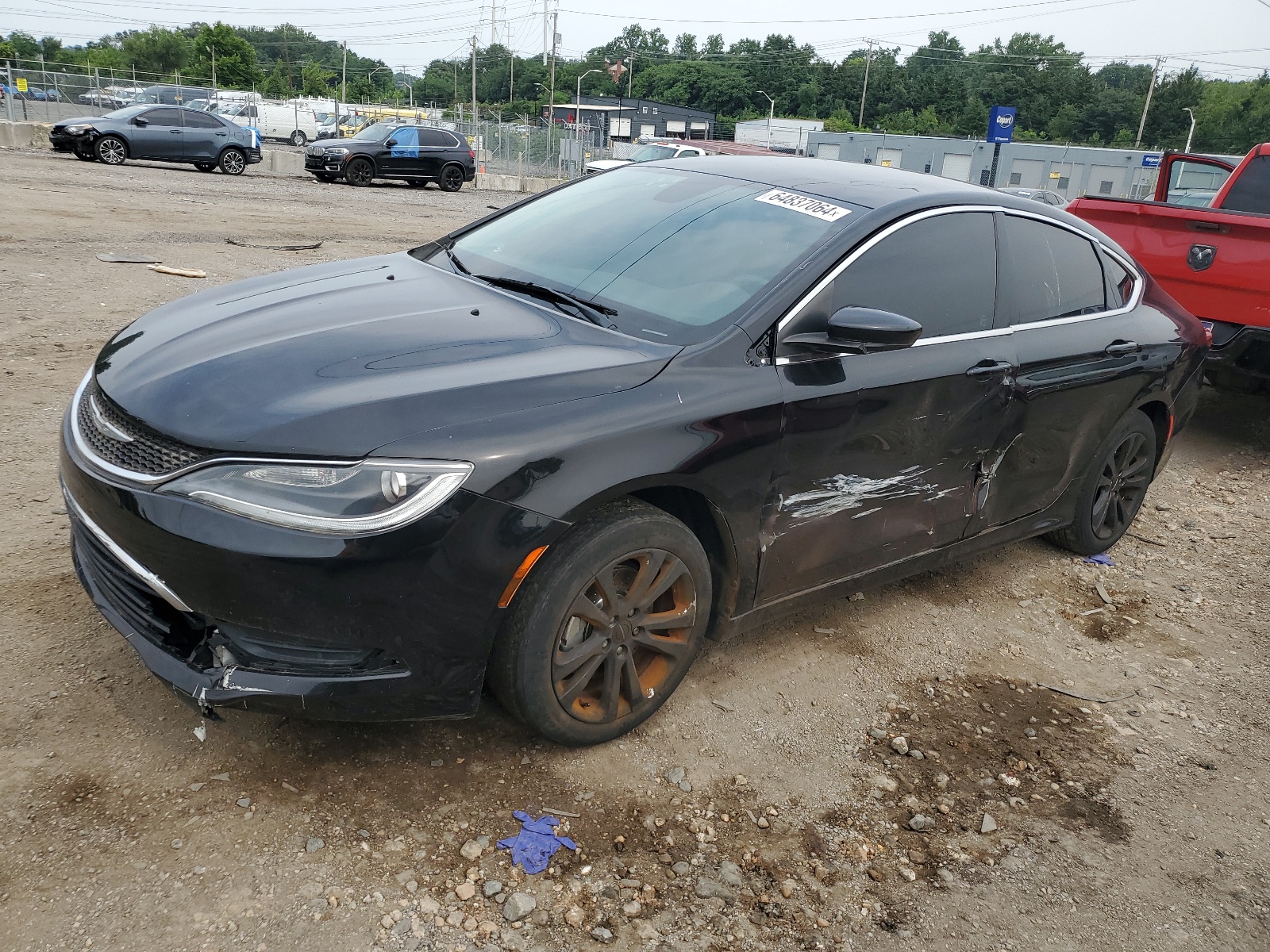 2015 Chrysler 200 Limited vin: 1C3CCCAB6FN692111