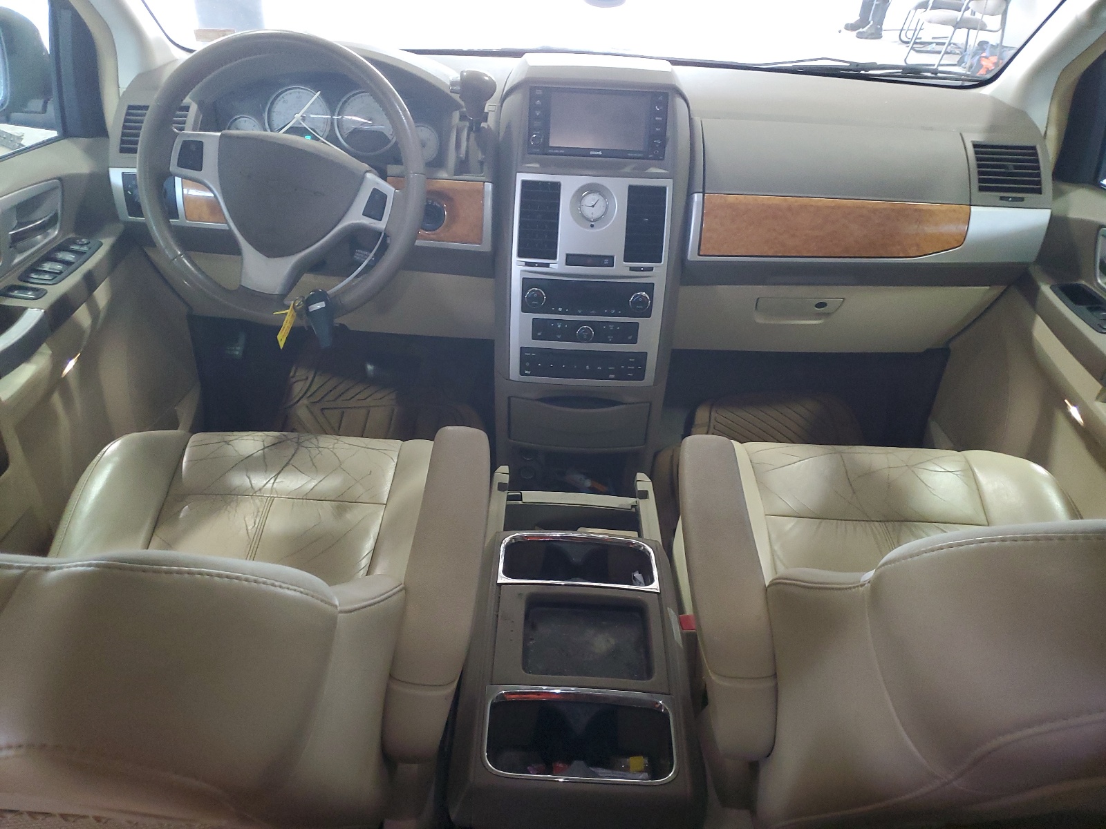 2A4RR7DX1AR442008 2010 Chrysler Town & Country Limited