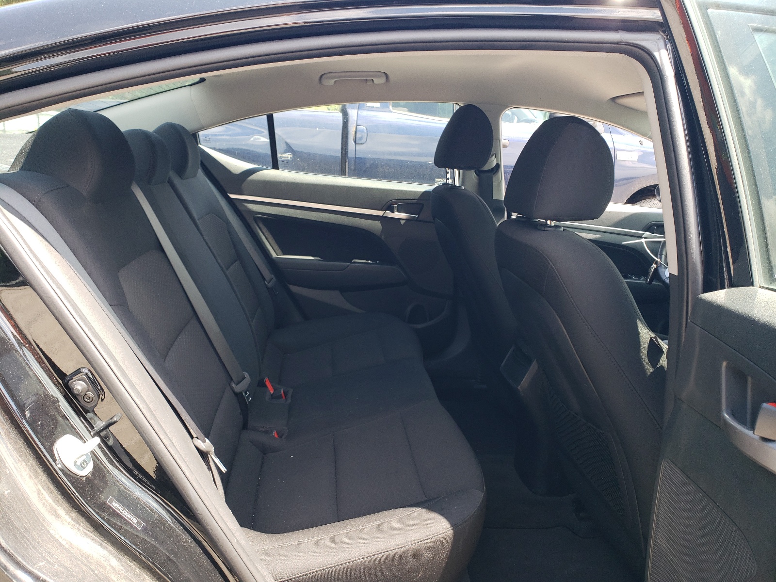 5NPD94LA9KH474358 2019 Hyundai Elantra Eco