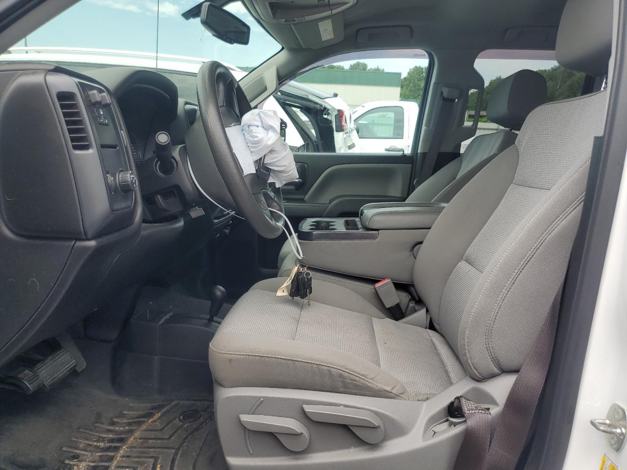 2017 GMC Sierra K1500 VIN: 1GTV2LEC6HZ102155 Lot: 63434914