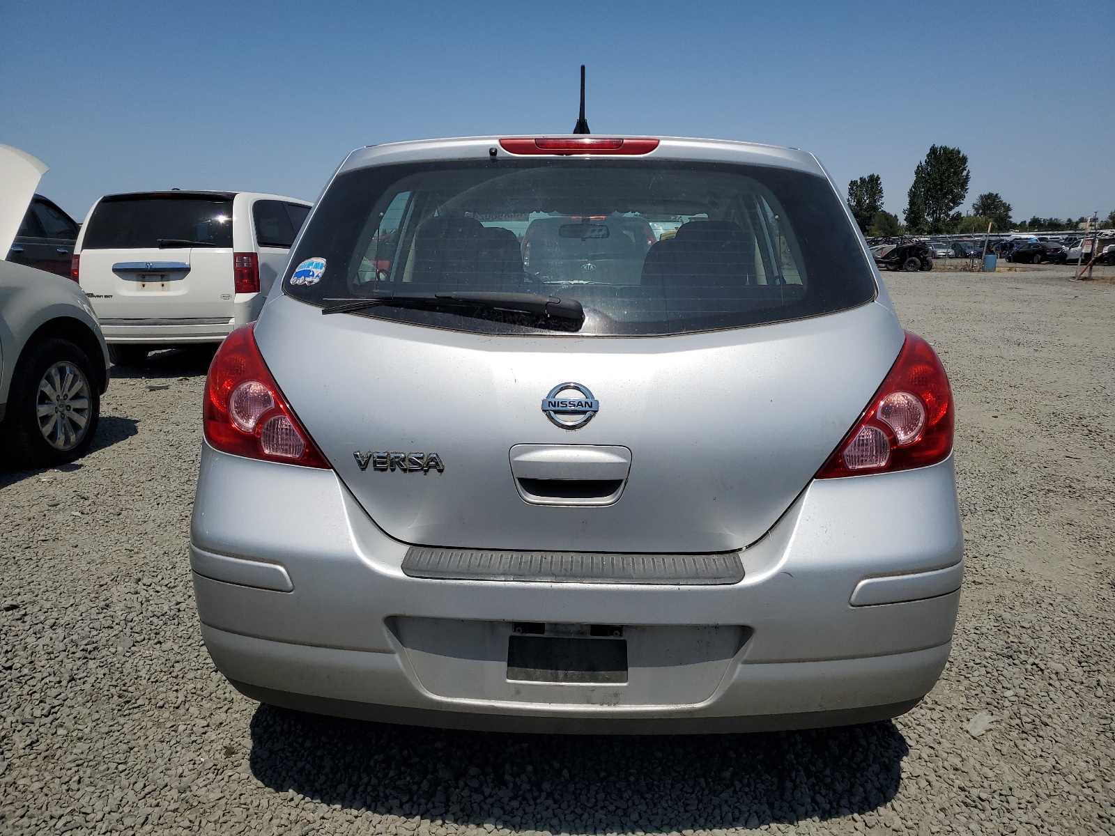 3N1BC1CPXBL417486 2011 Nissan Versa S