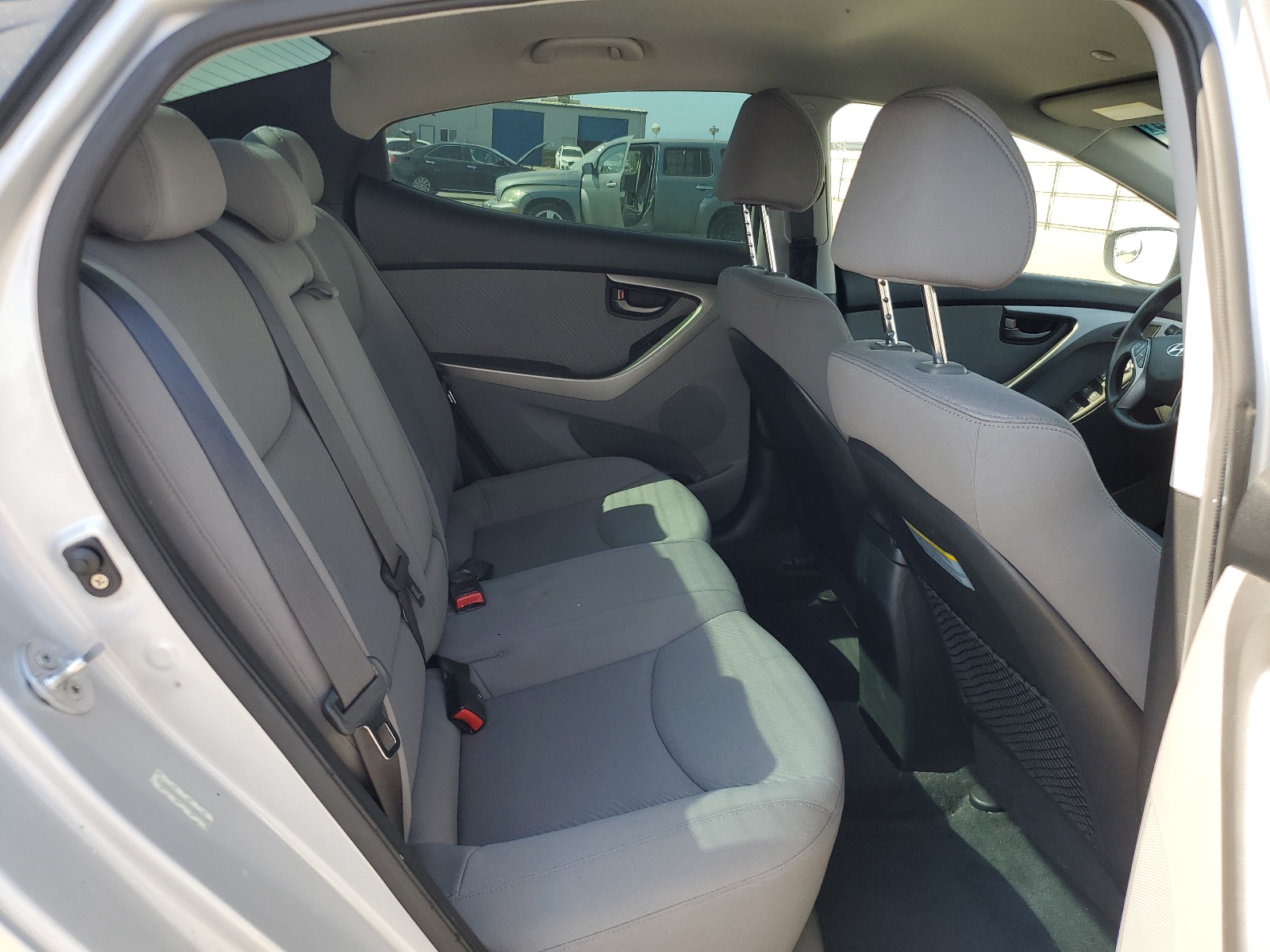 KMHDH4AE2DU886960 2013 Hyundai Elantra Gls