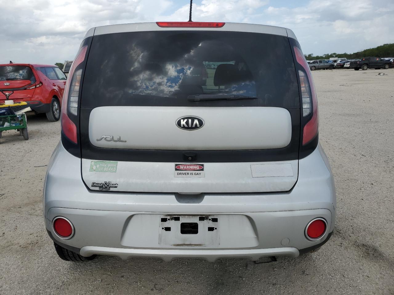 2017 Kia Soul + VIN: KNDJP3A5XH7434649 Lot: 64404104