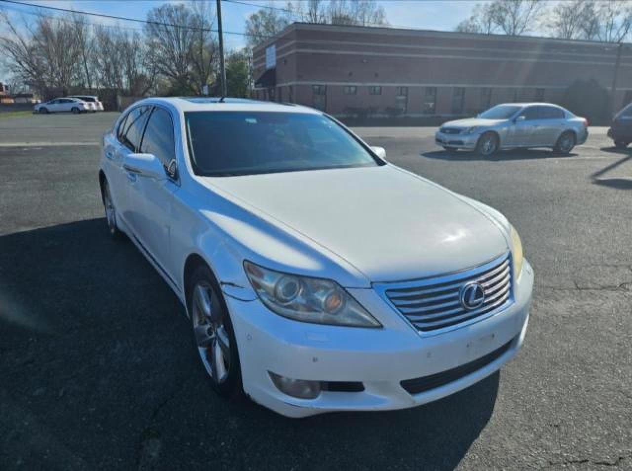 2011 Lexus Ls 460 VIN: JTHBL5EF0B5103210 Lot: 64712574