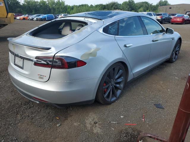  TESLA MODEL S 2015 Сріблястий