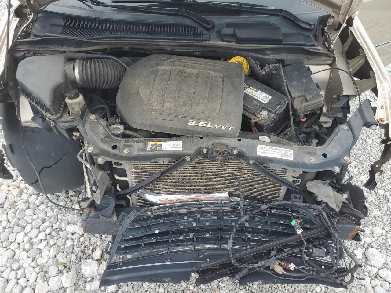 2015 Chrysler Town & Country Touring VIN: 2C4RC1BG9FR562511 Lot: 57513724