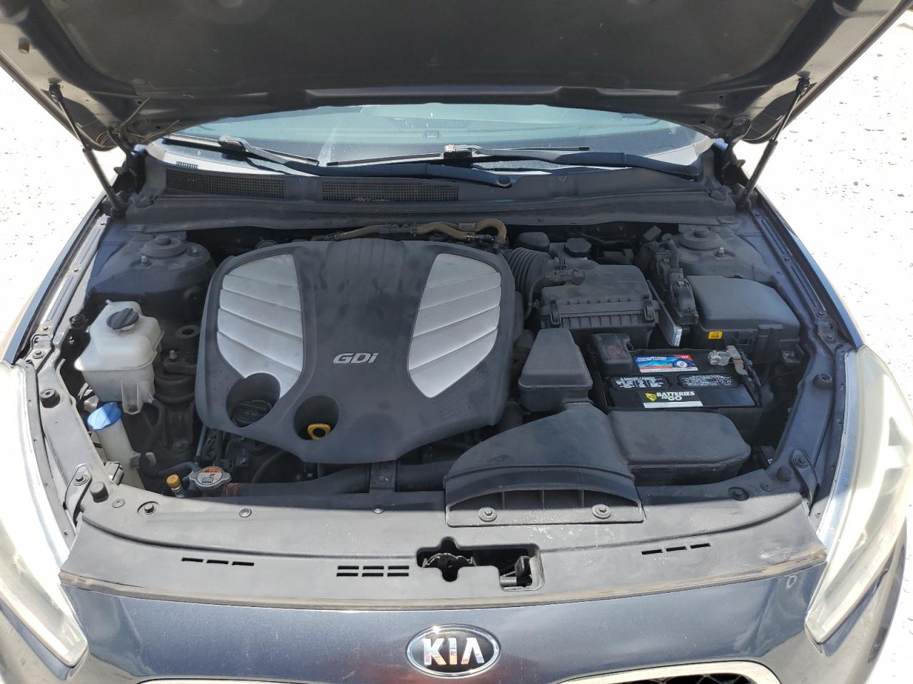 2015 Kia Cadenza Premium VIN: KNALN4D71F5195516 Lot: 64000404