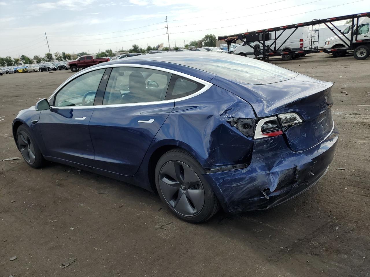 5YJ3E1EA1JF037339 2018 TESLA MODEL 3 - Image 2