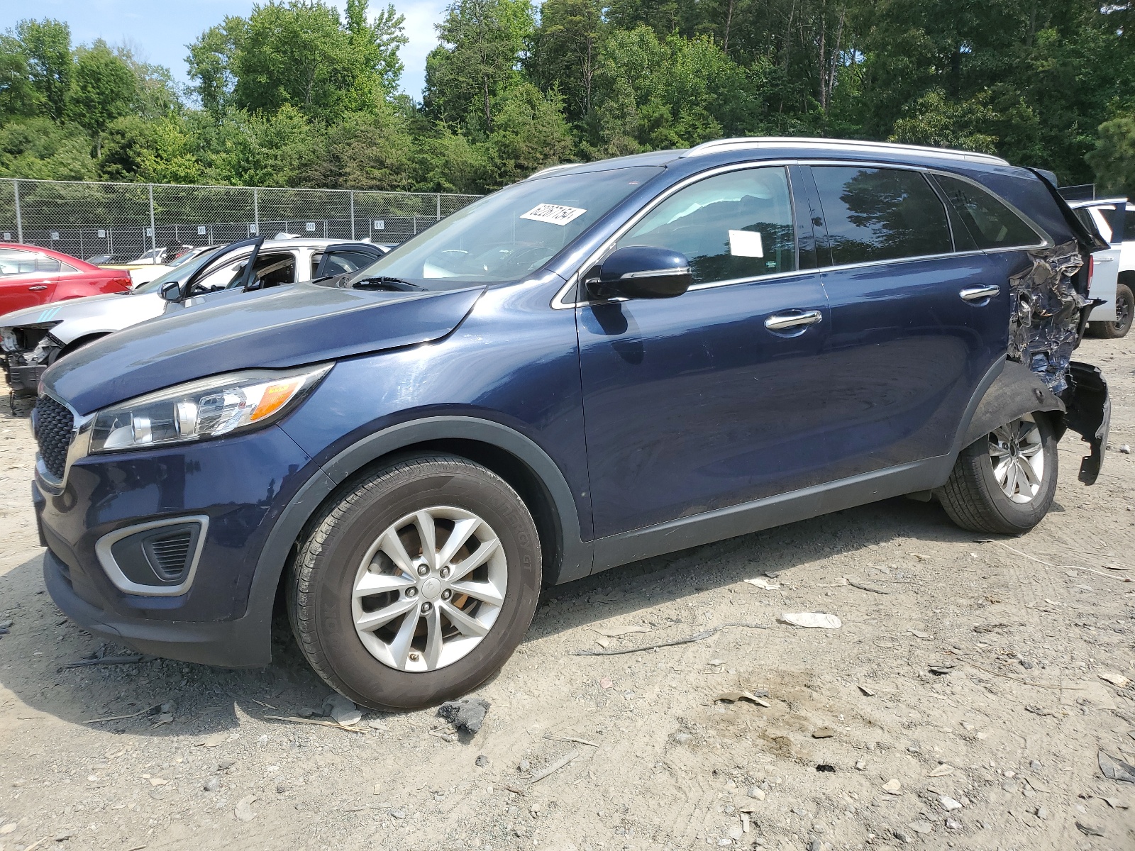 2016 Kia Sorento Lx vin: 5XYPG4A31GG045110