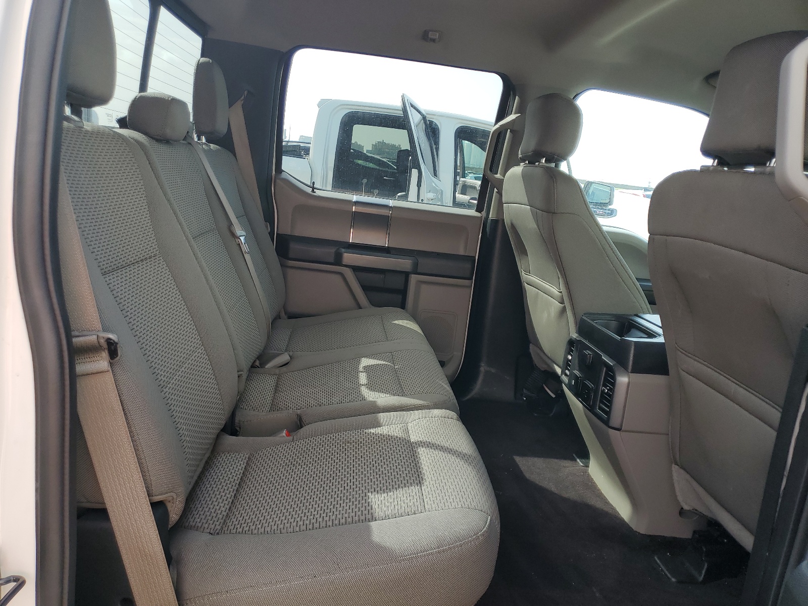 2017 Ford F150 Supercrew vin: 1FTEW1CF6HFA09417