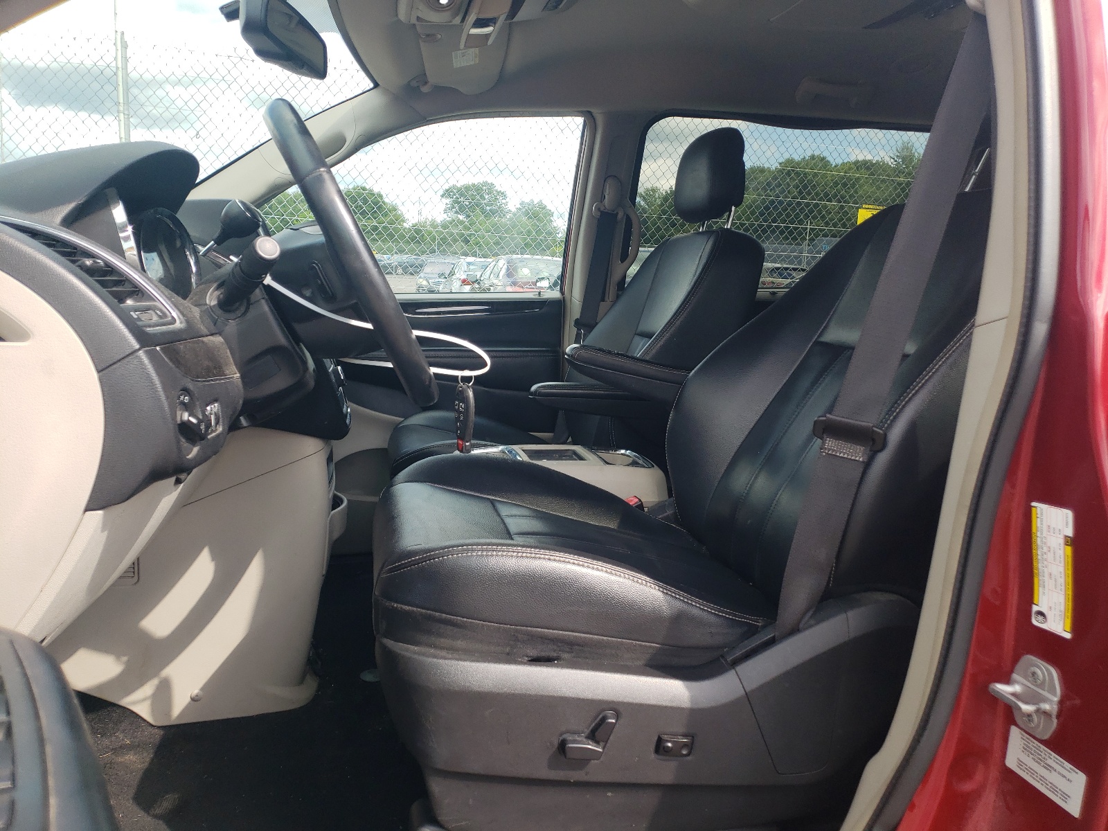 2C4RC1BG9FR697374 2015 Chrysler Town & Country Touring