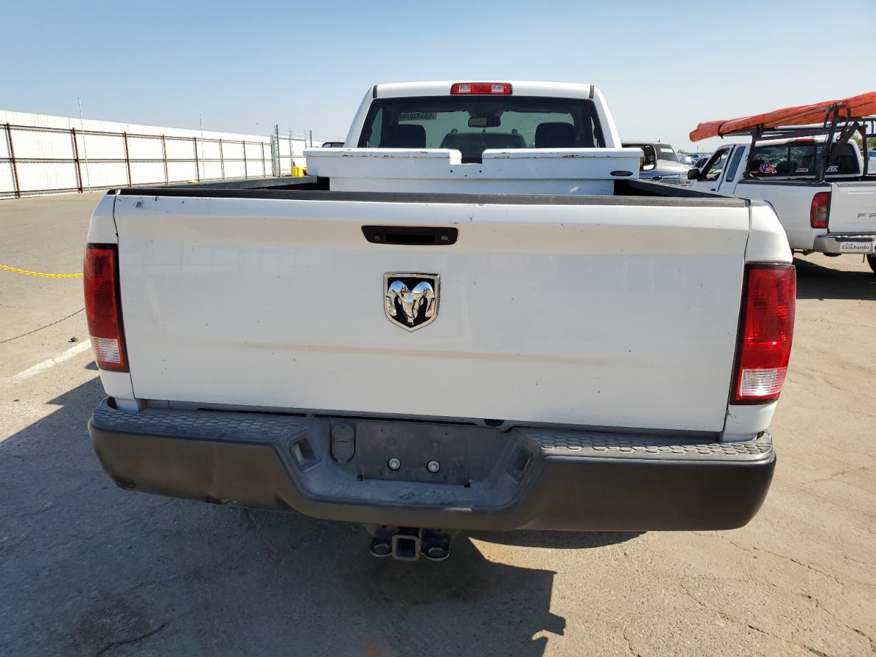 3C6JR6DT1JG167344 2018 Ram 1500 St