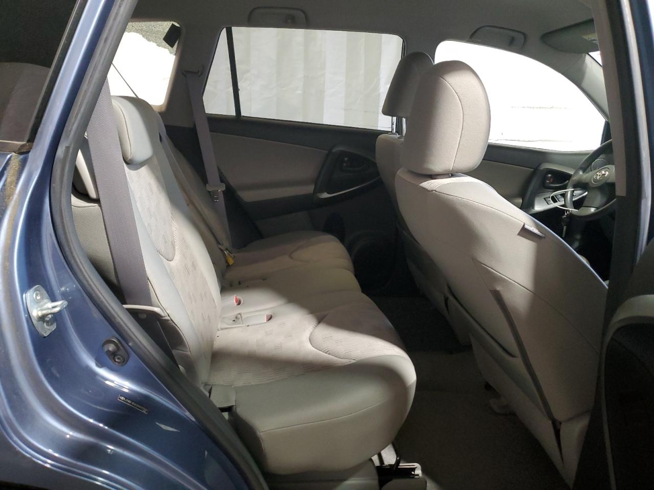 2011 Toyota Rav4 VIN: JTMBF4DV2B5037531 Lot: 61672004