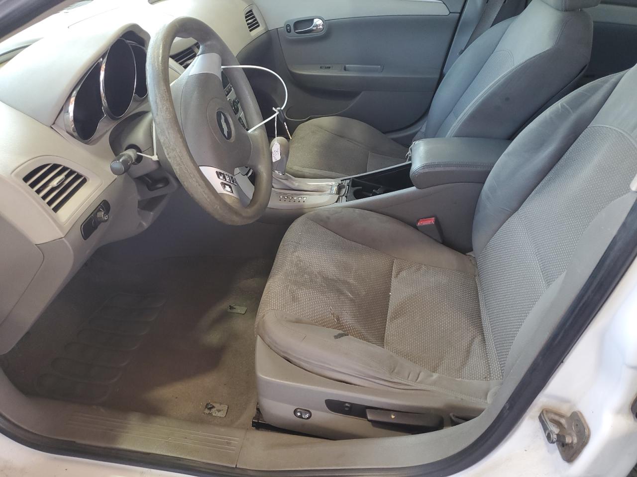 2010 Chevrolet Malibu Ls VIN: 1G1ZA5E06AF107037 Lot: 61730424