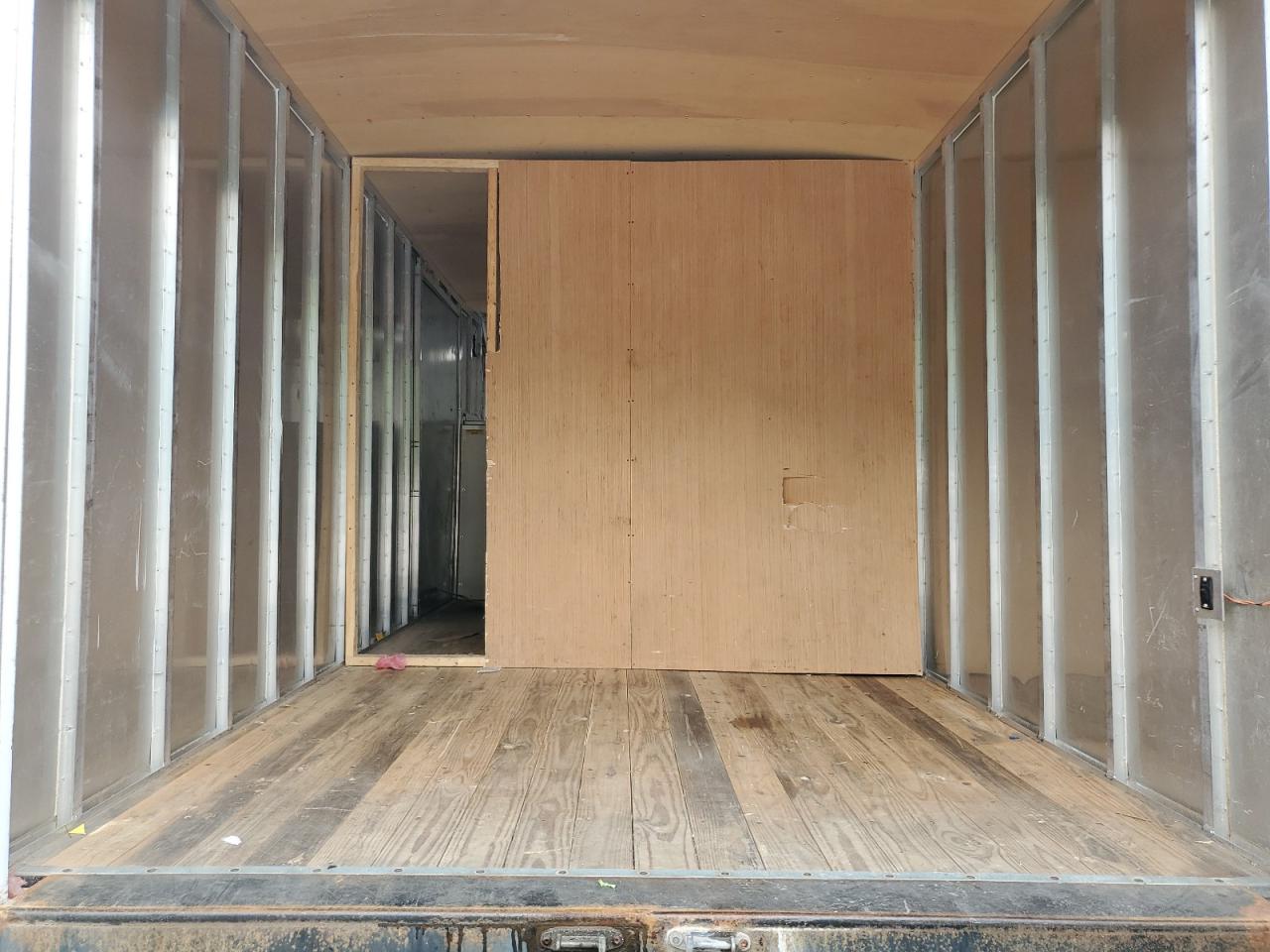 2018 Ford Econoline E450 Super Duty Cutaway Van VIN: 1FDXE4FS0JDC23712 Lot: 71135554