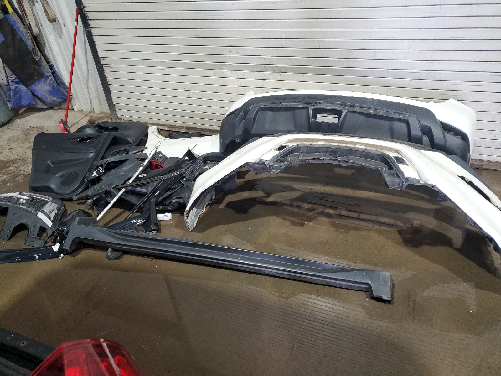 5N1AT2MV1HC823846 2017 Nissan Rogue Sv