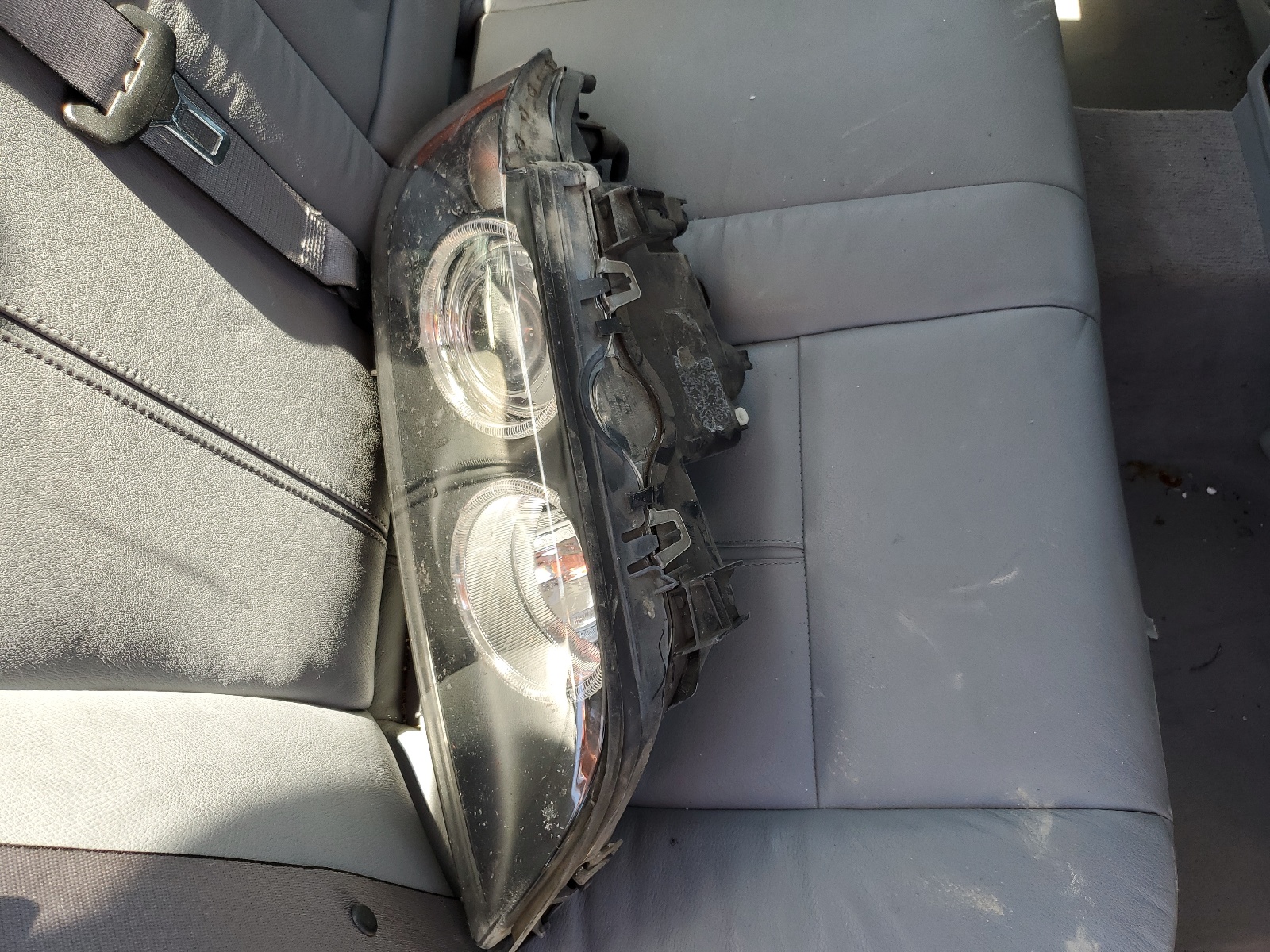 WBADT53491CE91575 2001 BMW 530 I