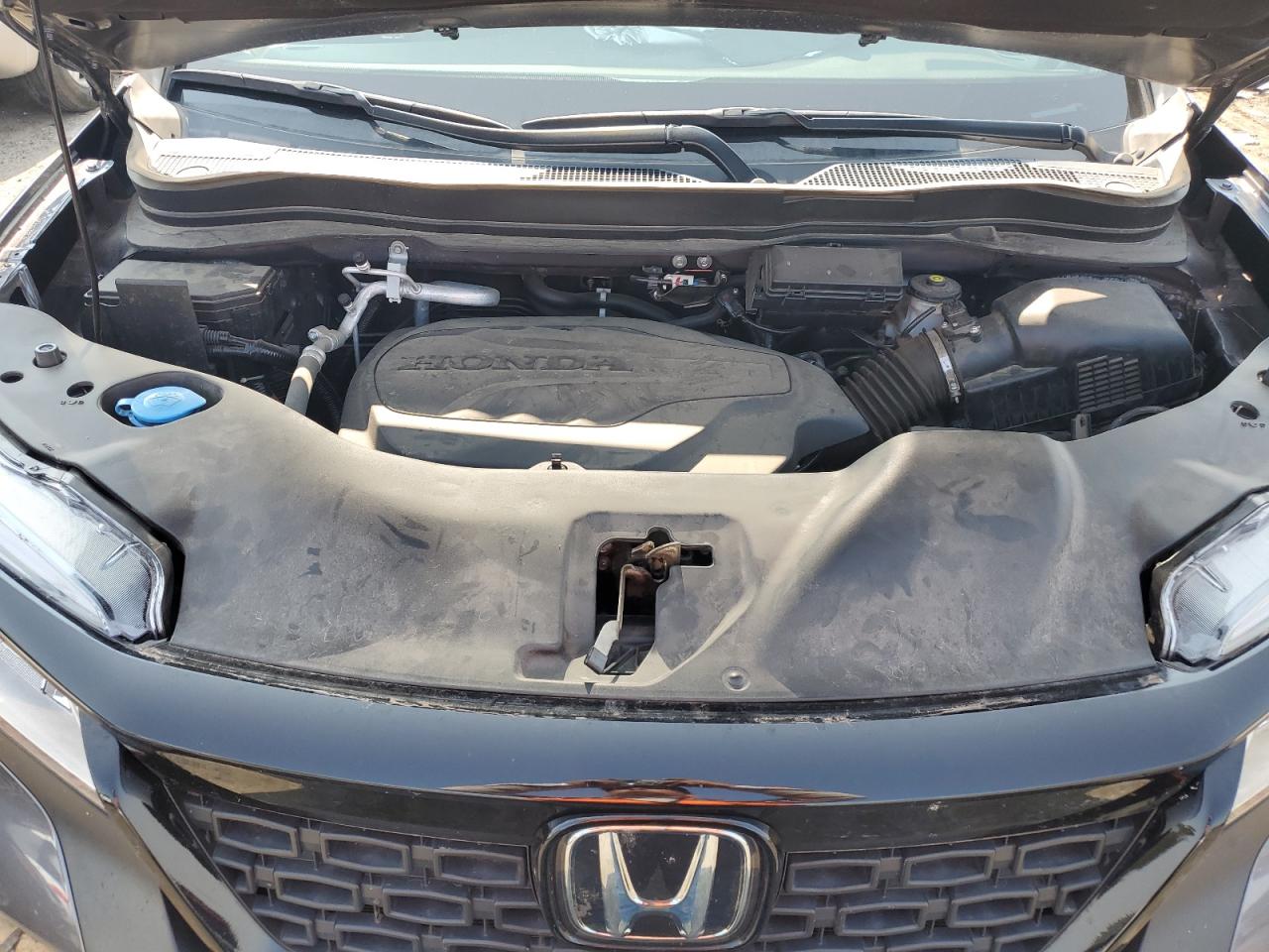 2021 Honda Passport Touring VIN: 5FNYF8H91MB018307 Lot: 64586994