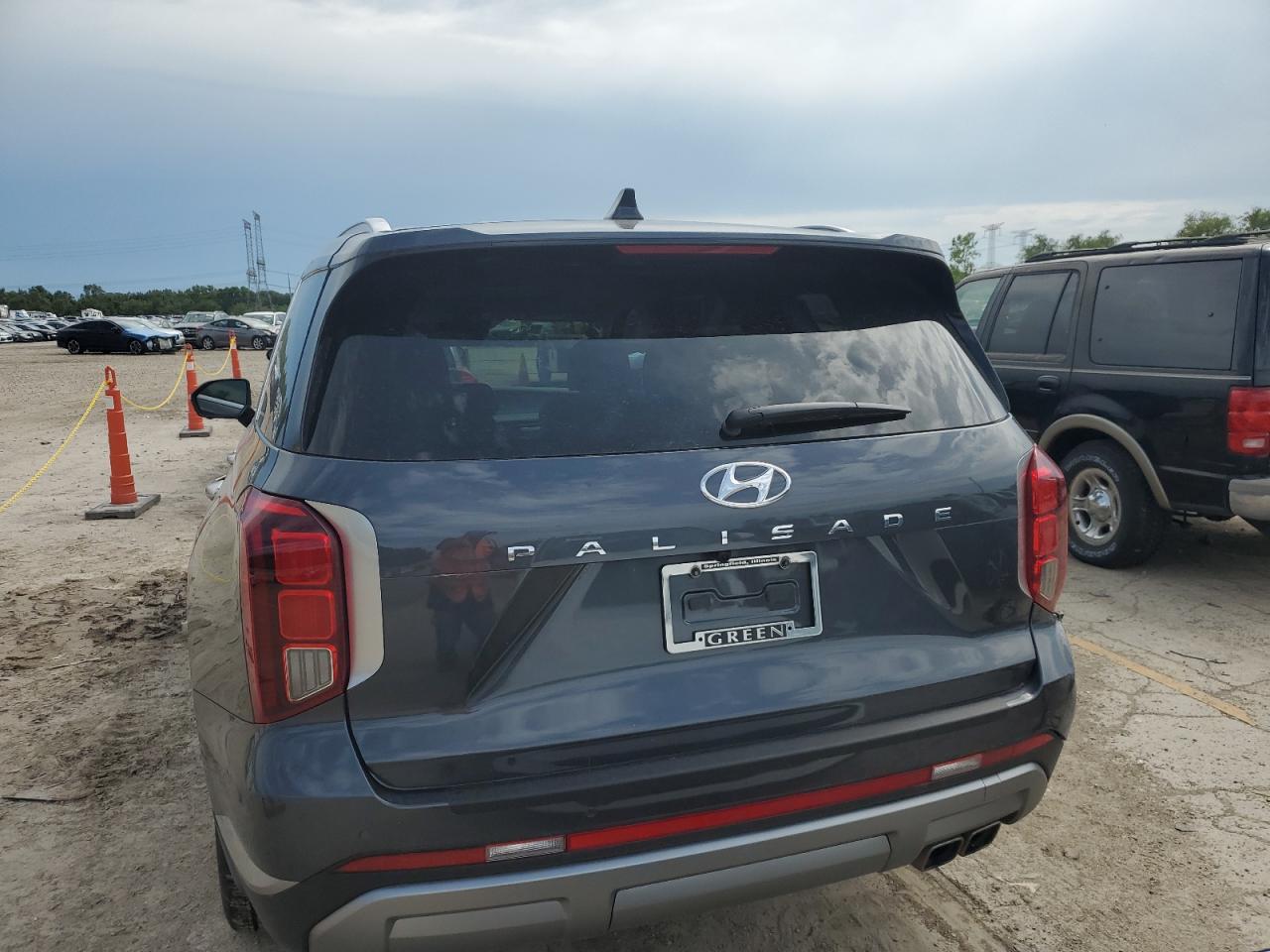 2024 Hyundai Palisade Sel Premium VIN: KM8R44GE8RU690487 Lot: 64843604