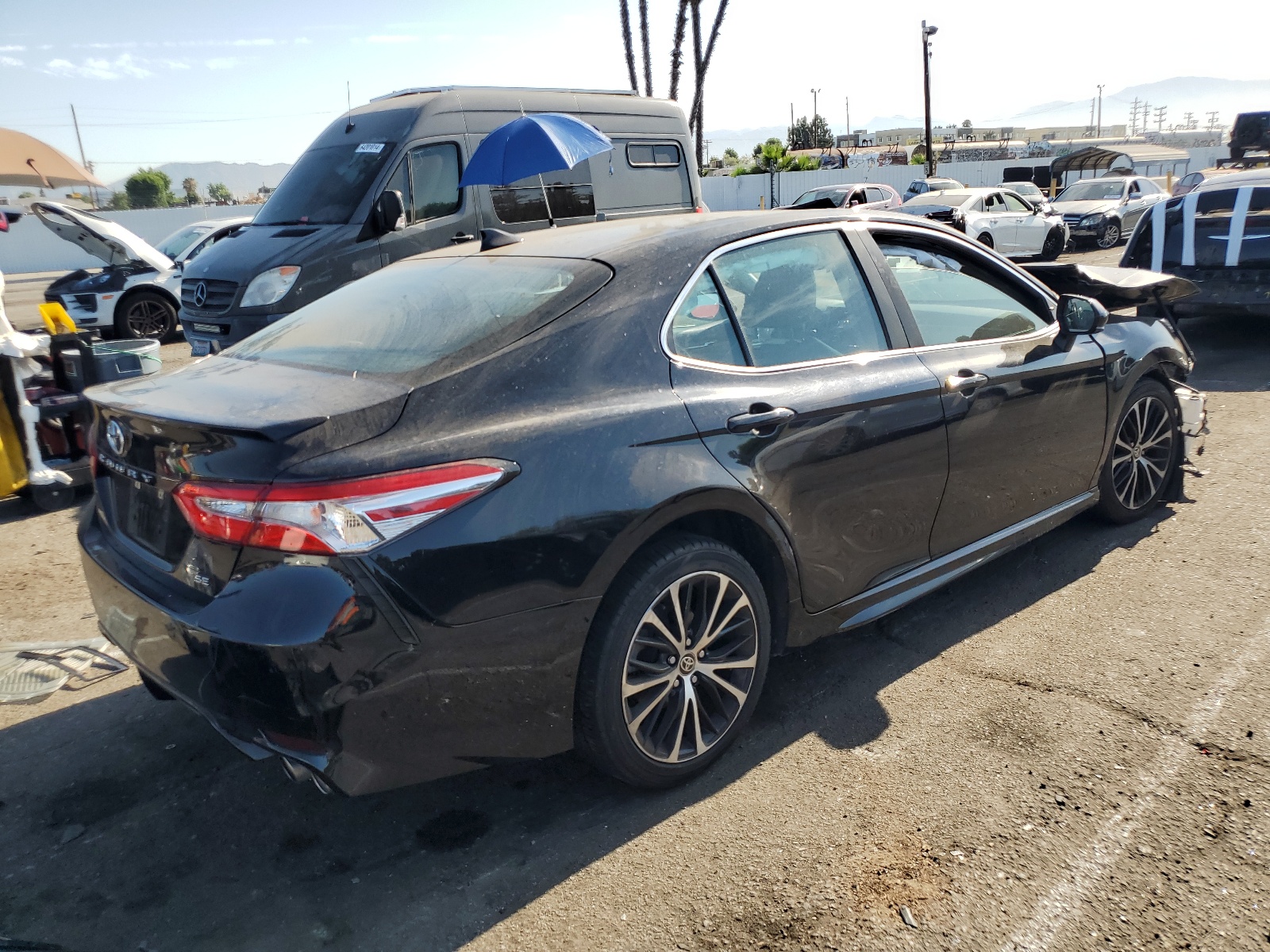 2020 Toyota Camry Se vin: 4T1G11AK4LU362391