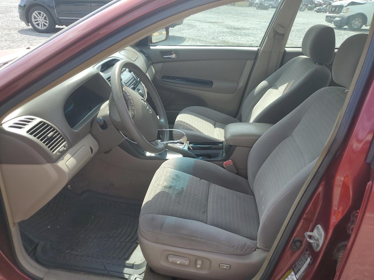 2005 Toyota Camry Le VIN: 4T1BE32KX5U055156 Lot: 62053064