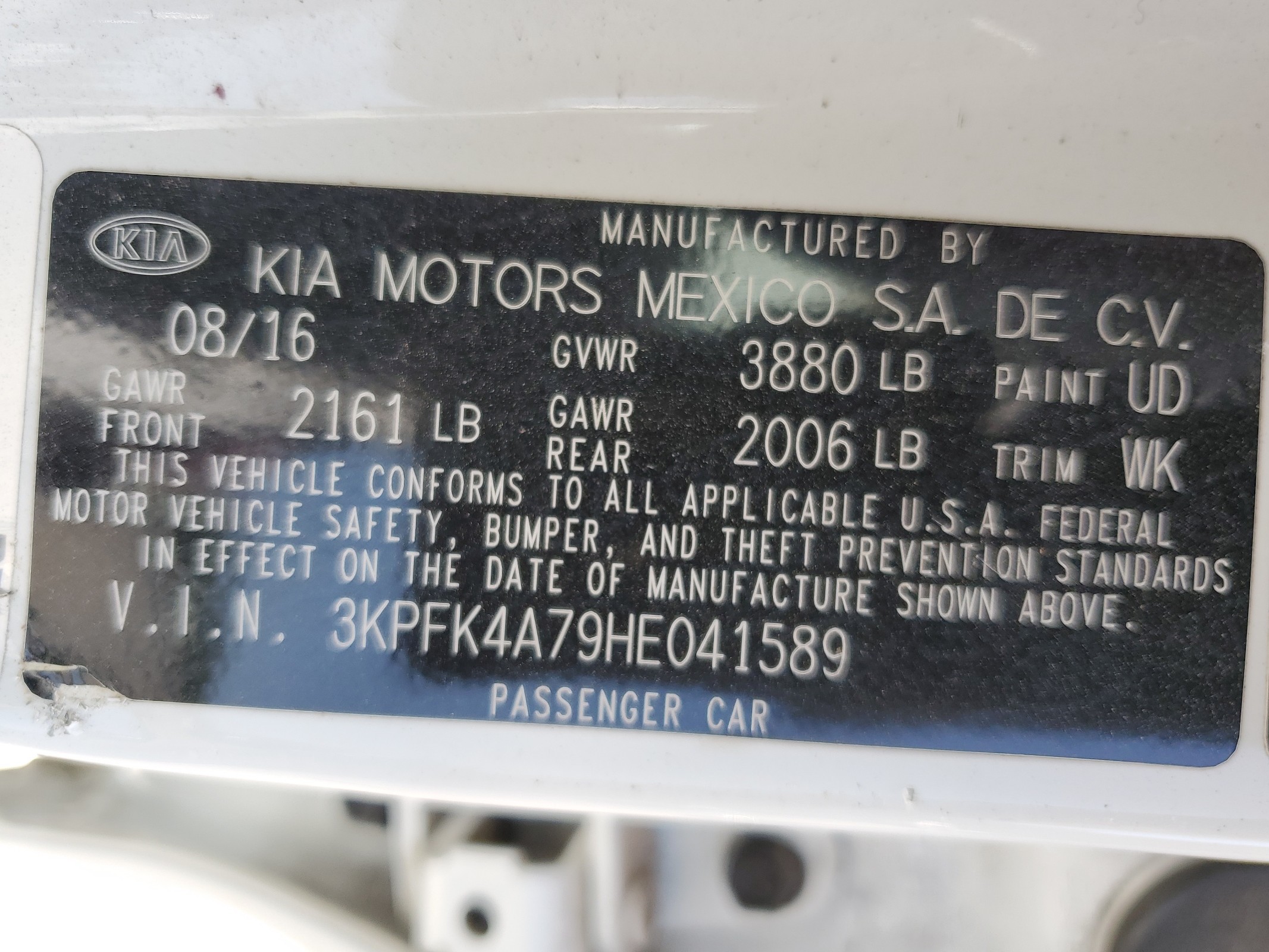 3KPFK4A79HE041589 2017 Kia Forte Lx