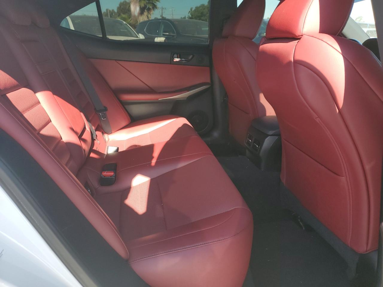 2016 Lexus Is 350 VIN: JTHBE1D2XG5024281 Lot: 62260414