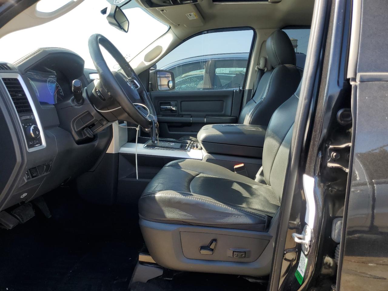 2011 Dodge Ram 1500 VIN: 1D7RV1CT4BS592519 Lot: 63504184