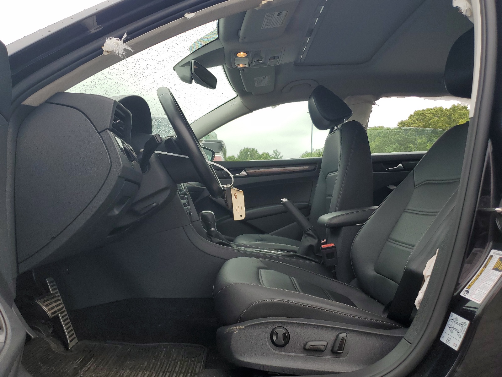 1VWMA7A38LC003163 2020 Volkswagen Passat R-Line