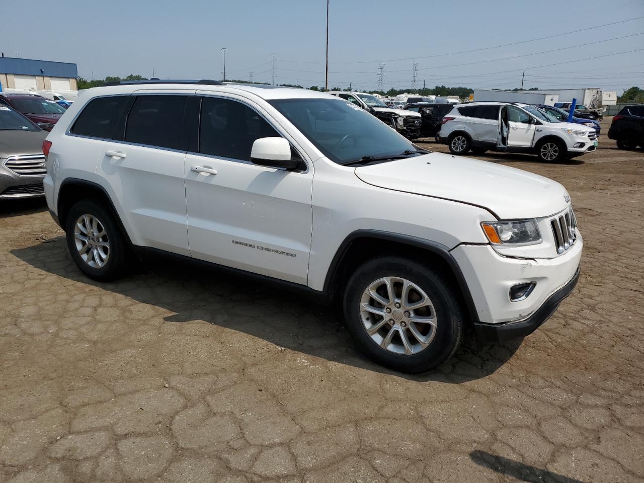 2015 Jeep Grand Cherokee Laredo VIN: 1C4RJFAG3FC645042 Lot: 64344214