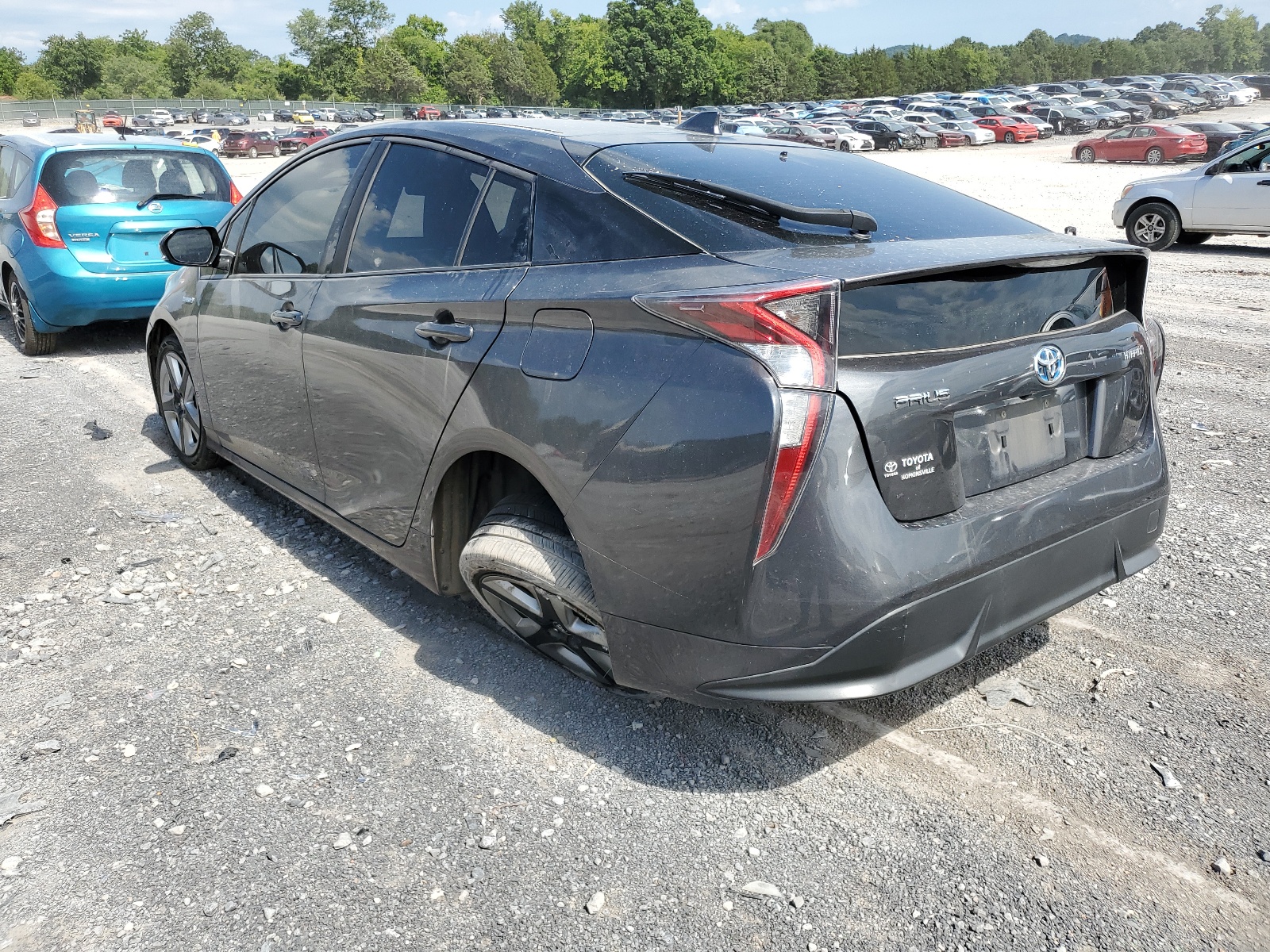 2016 Toyota Prius vin: JTDKARFU7G3010831