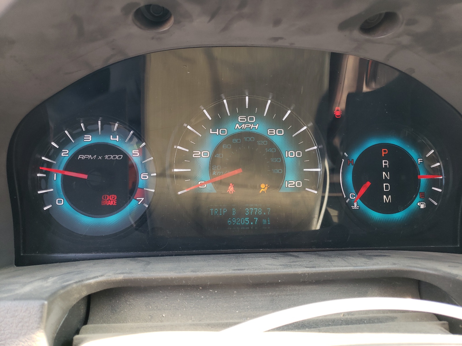 3FAHP0HG9AR198908 2010 Ford Fusion Se