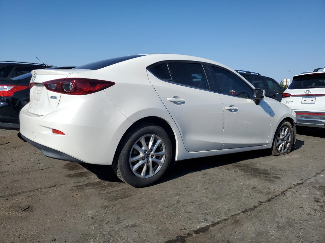 2015 Mazda 3 - Image 3