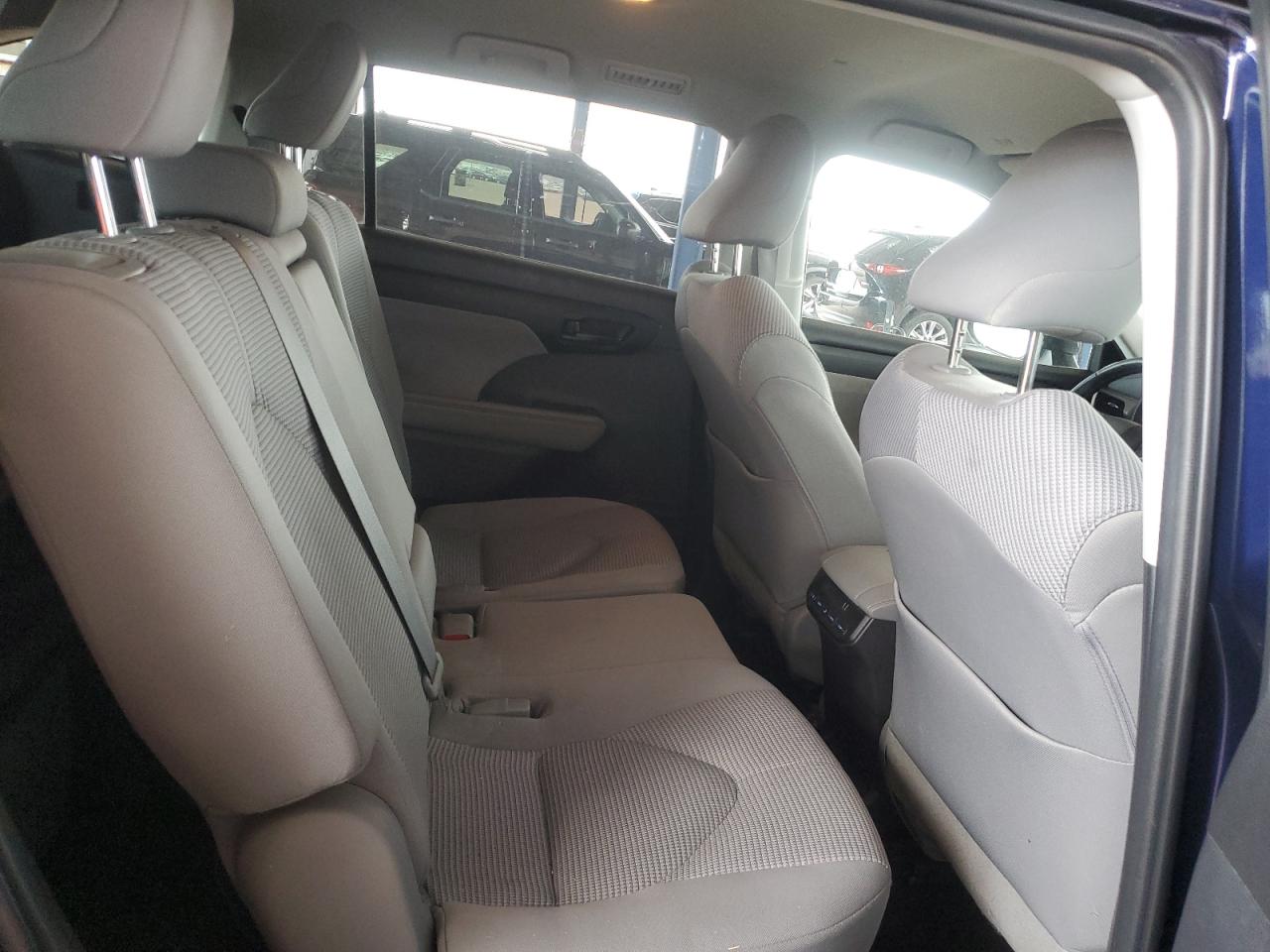 2022 Toyota Highlander L VIN: 5TDZZRAHXNS547108 Lot: 64932364