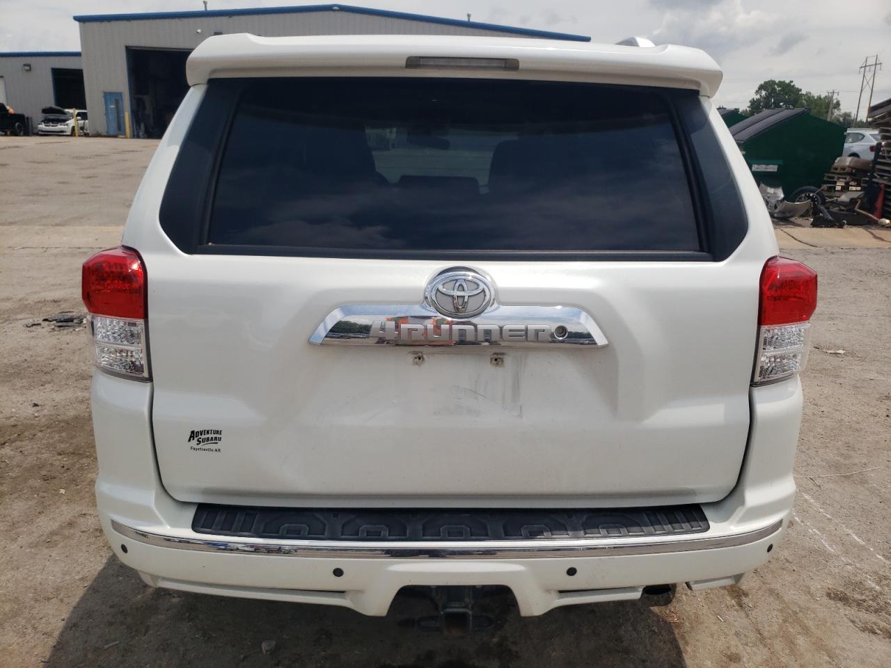 2011 Toyota 4Runner Sr5 VIN: JTEZU5JR9B5019797 Lot: 64227474